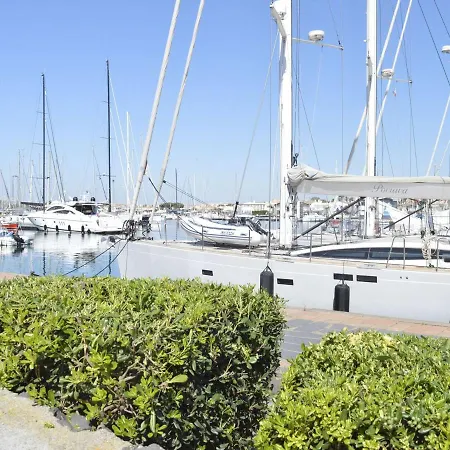 Cap D'agde: 4 Pers, Piscine, A 600m, Parking - Fr-1-249-6 *