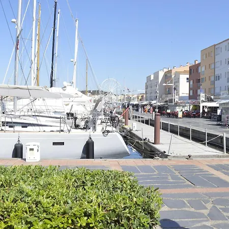 Cap D'agde: 4 Pers, Piscine, A 600m, Parking - Fr-1-249-6